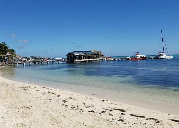 Ocean Tide Hotel San Pedro (Ambergris Caye)