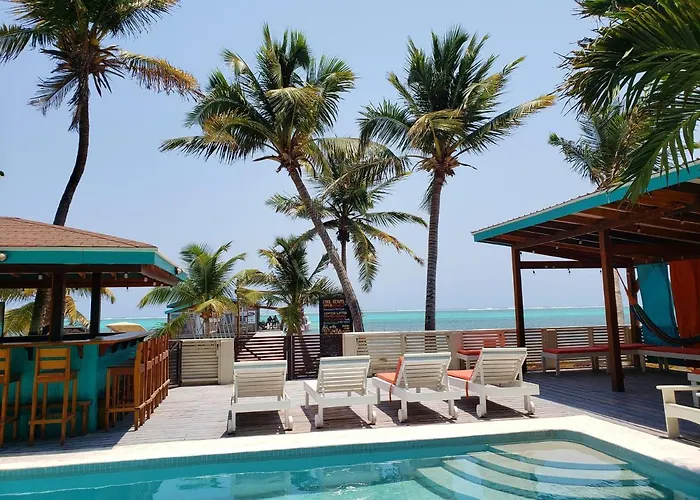 Ocean Tide Hotel 2*