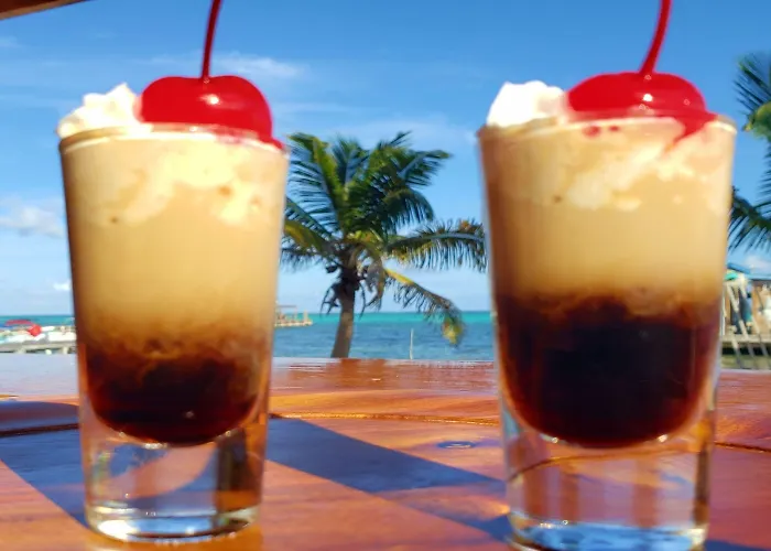 Ocean Tide 2* San Pedro (Ambergris Caye)